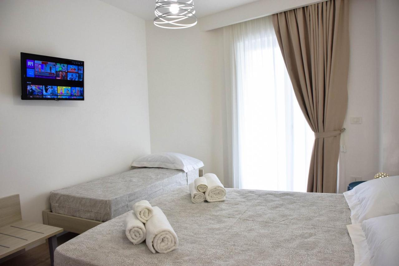 Accomodati B&B Marina di Gioiosa Ionica Kültér fotó