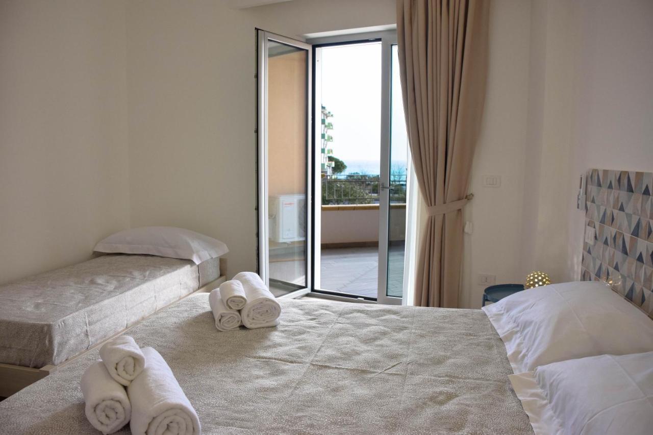 Accomodati B&B Marina di Gioiosa Ionica Kültér fotó