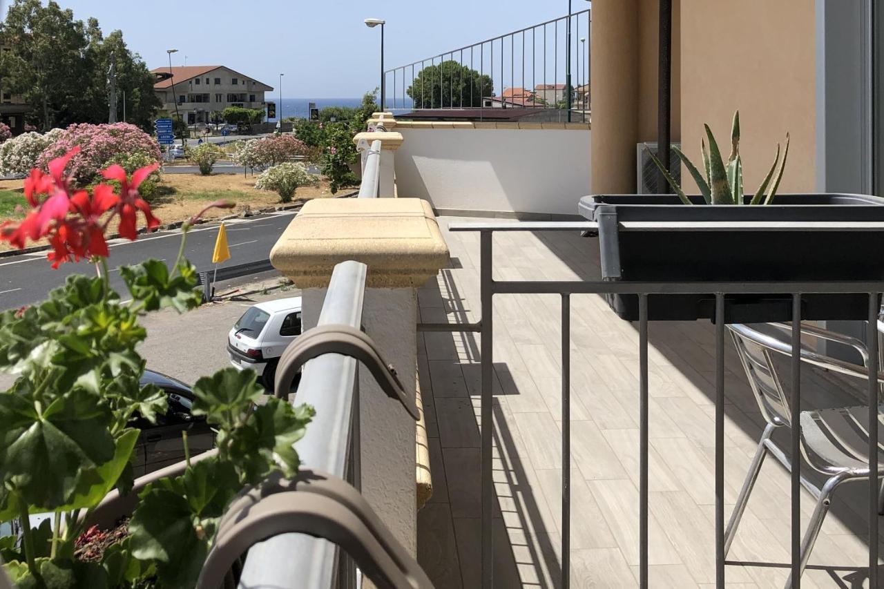 Accomodati B&B Marina di Gioiosa Ionica Kültér fotó