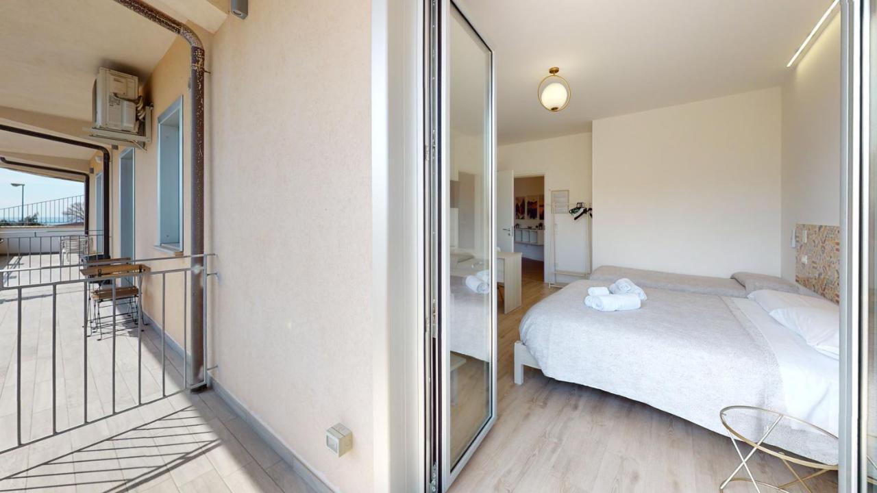 Accomodati B&B Marina di Gioiosa Ionica Kültér fotó